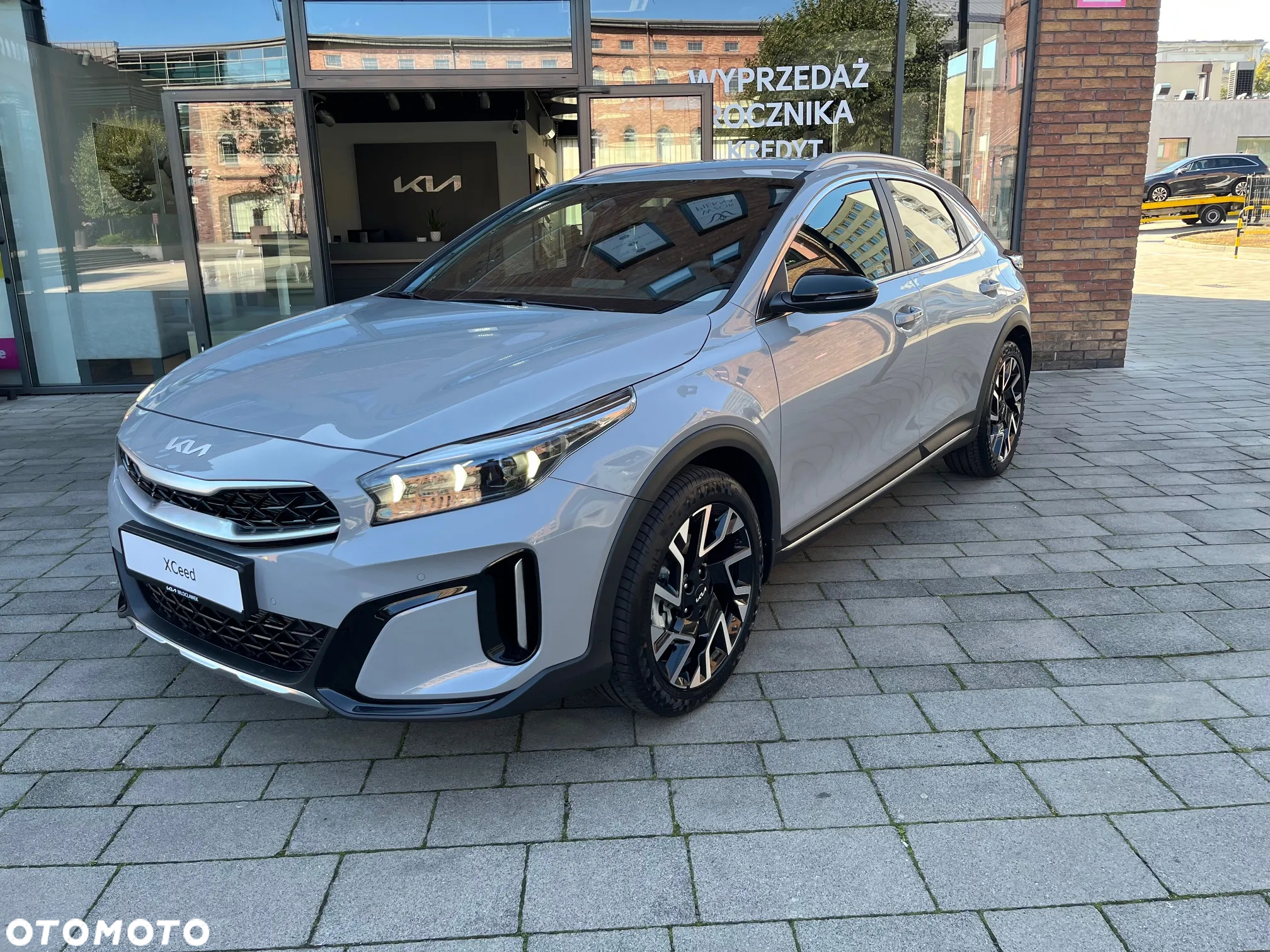 Kia XCeed 1.6 T-GDI Tribute DCT - 12