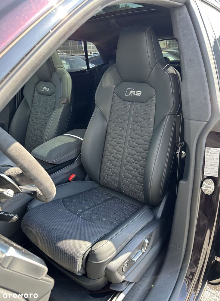 Audi RS Q8 - 15