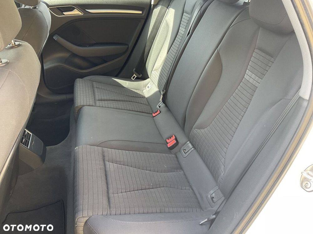 Audi A3 Sportback - 14