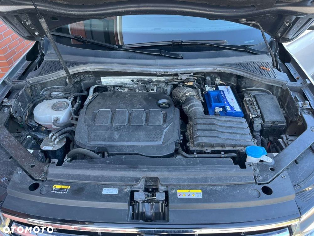 Volkswagen Tiguan 2.0 TDI SCR Elegance DSG - 29