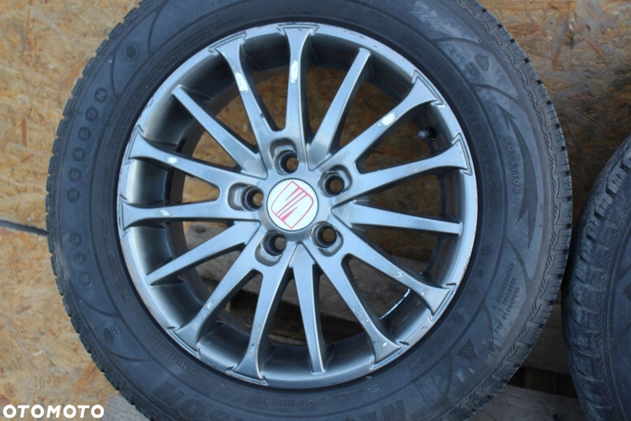 Alufelgi Felgi SEAT LEON TOLEDO AUDI A3 RC-Design RC18 6.5X15 et42 5x100 - 4
