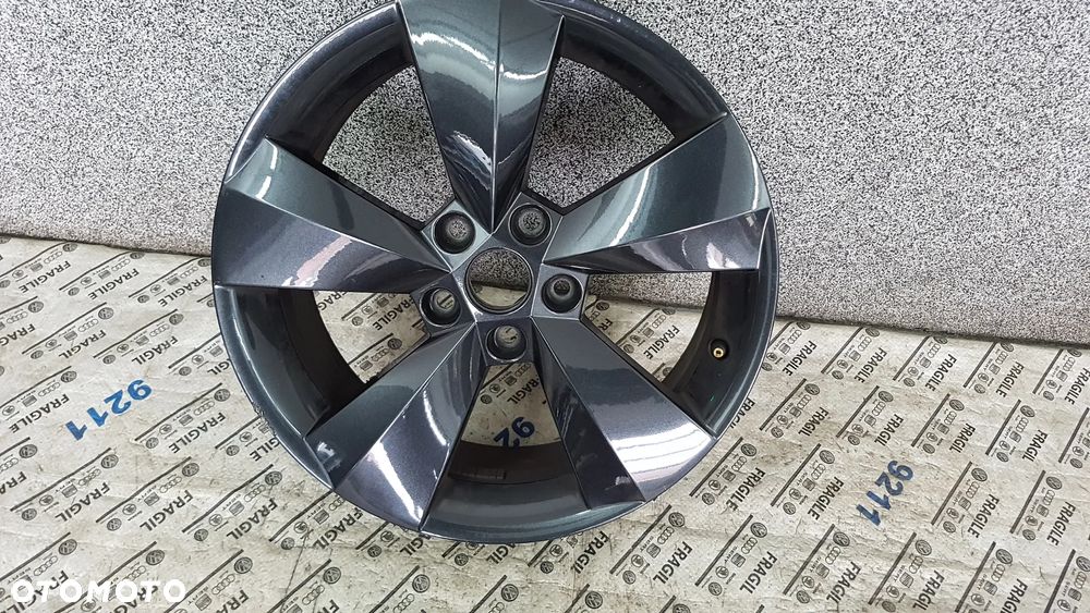 FELGA SKODA   6,5JX17  ET38 5X112  565601025 - 2