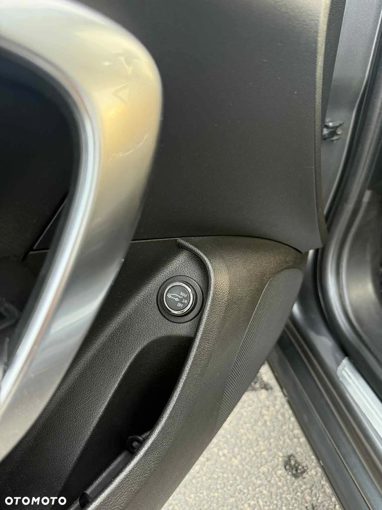 Opel Insignia 2.0 CDTI Sport - 14