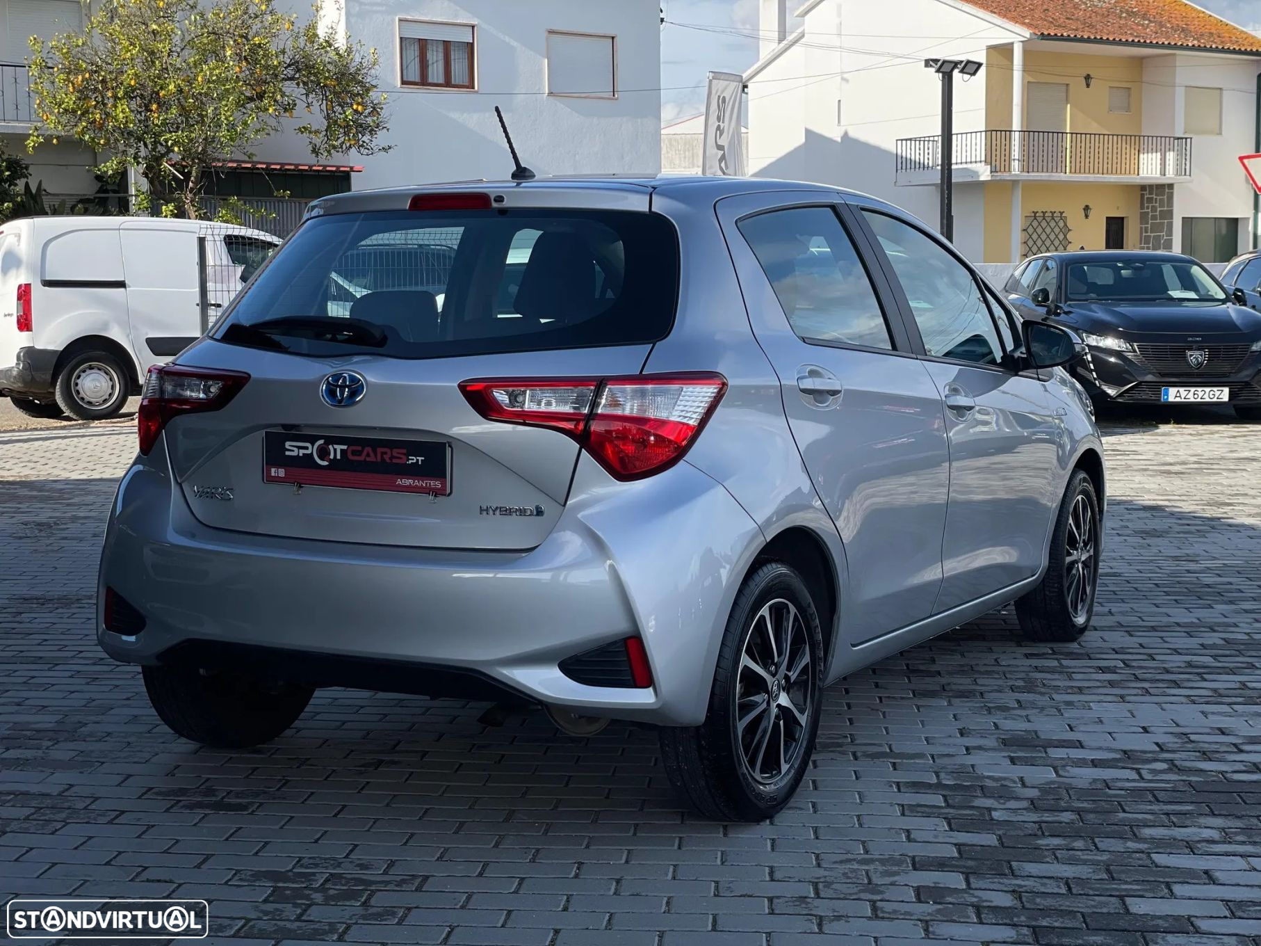 Toyota Yaris 1.5 HSD Comfort+P.Style - 6