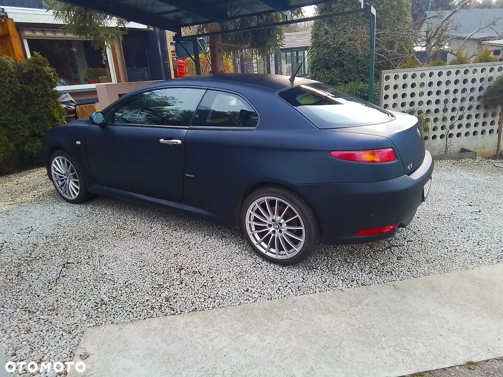 Alfa Romeo GT - 5