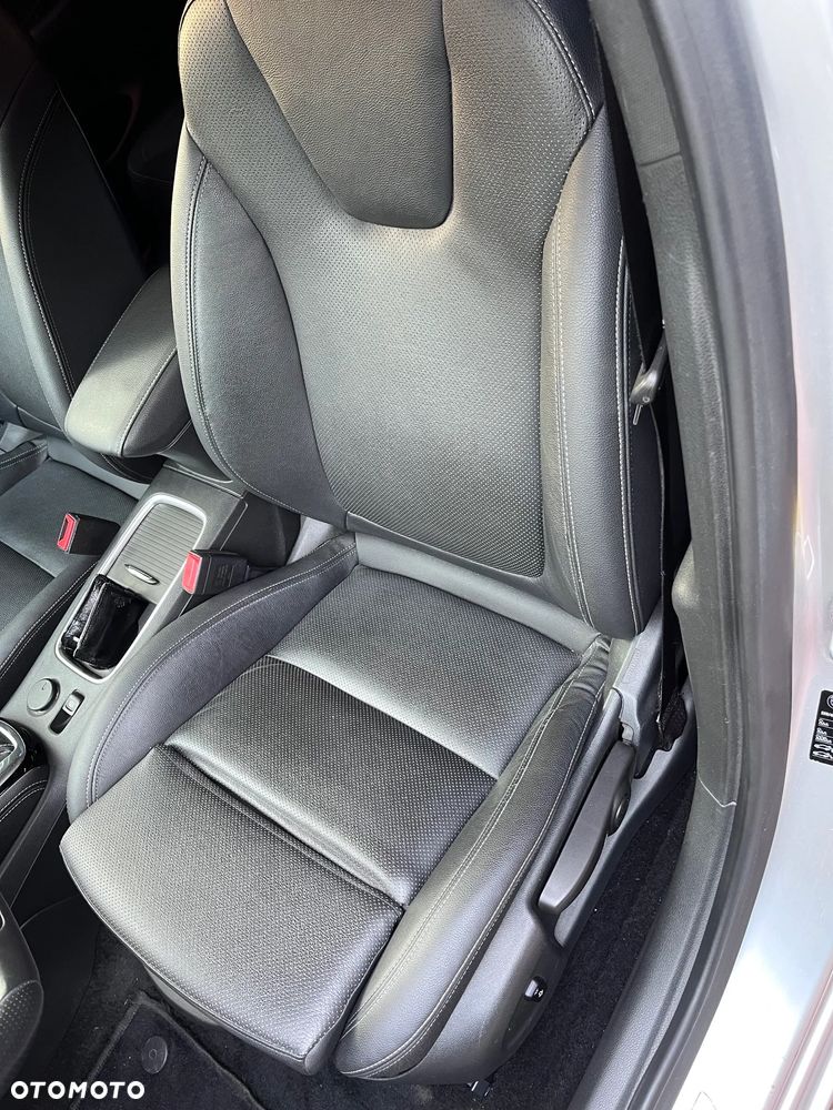 Opel Astra 1.6 CDTI Elite - 40