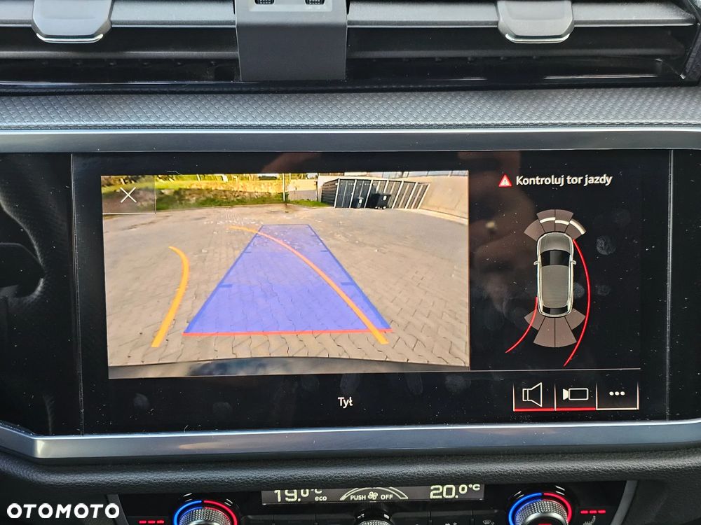 Audi Q3 Sportback 35 TDI quattro S tronic S line - 29