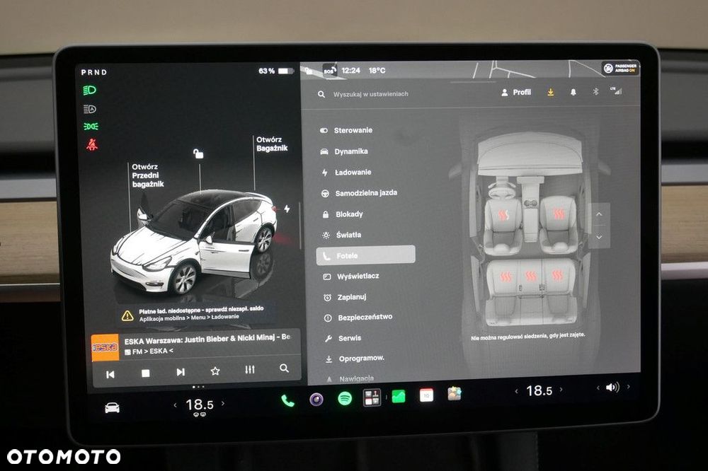 Tesla Model Y - 27