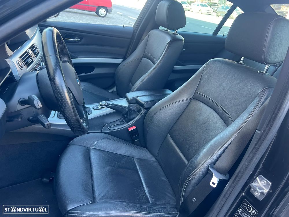BMW 320 d - 13