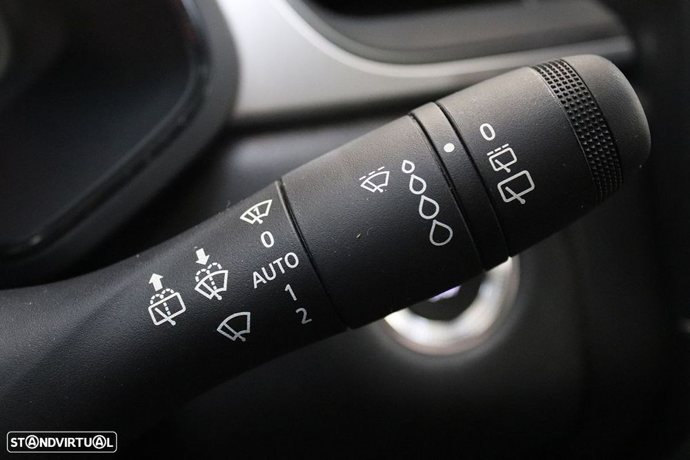 Renault Captur 1.0 TCe Techno - 18