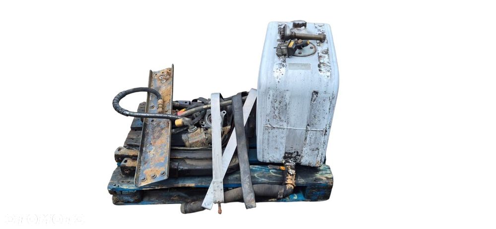 HYDRAULIKA KPL RENAULT GAMA T VOLVO FH4  AUTOMAT B - 5