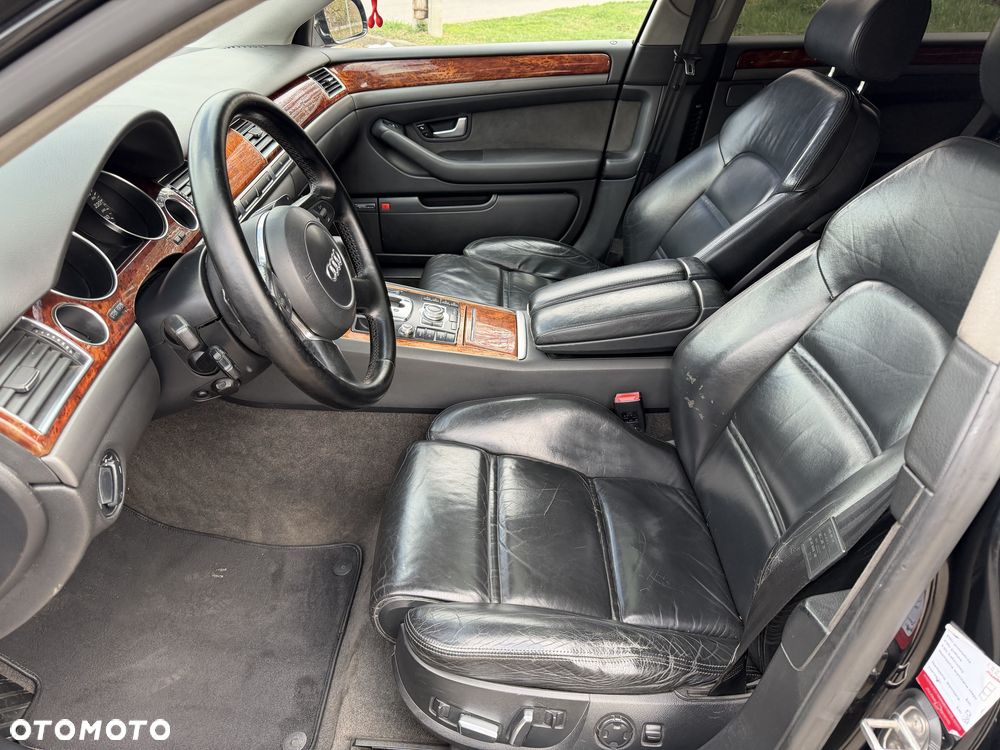 Audi A8 - 7