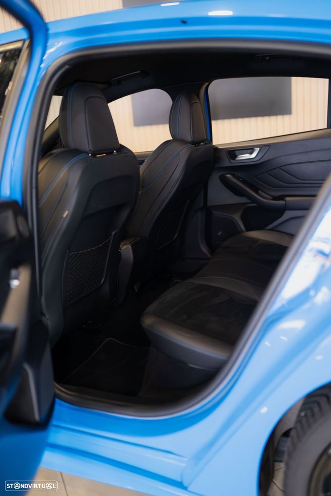 Ford Focus 2.3 EcoBoost S&S ST - 29