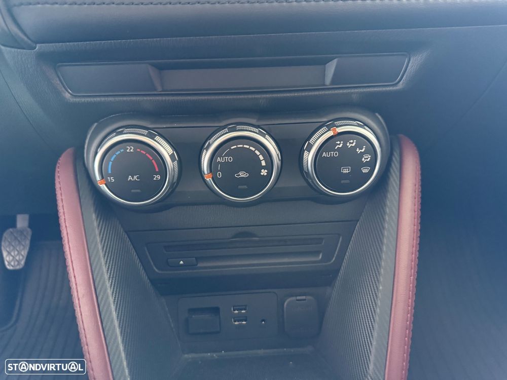 Mazda CX-3 1.5 Sky.Excellence Navi - 12