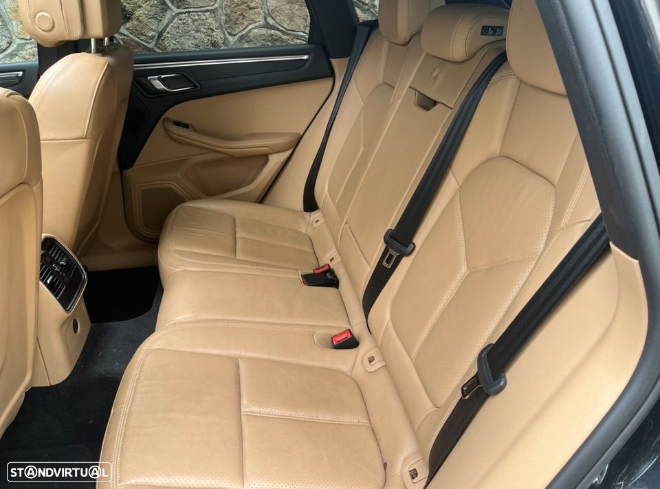 Porsche Macan PDK - 21