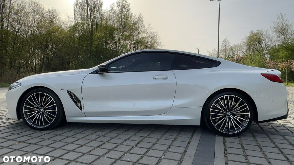 BMW Seria 8 - 8