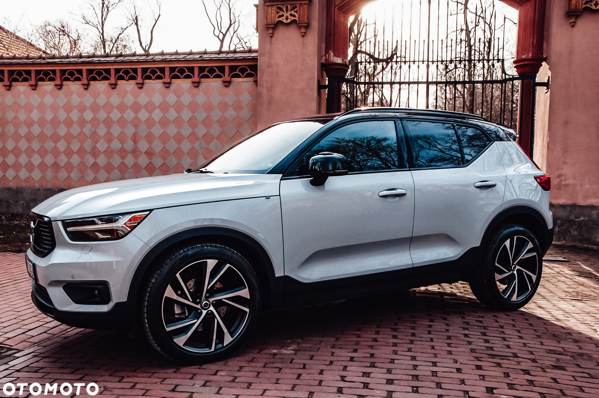 Volvo XC 40 T5 AWD R-Design