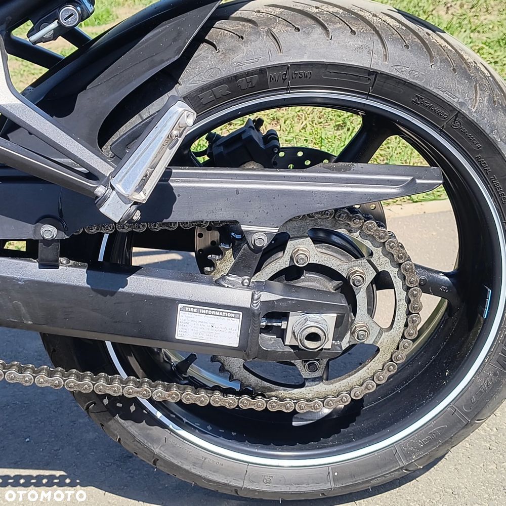 Yamaha FZ6 - 11