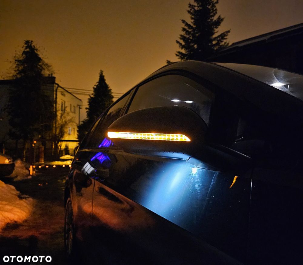 Volkswagen Golf 1.6 TDI BlueMotion Technology Cup - 25