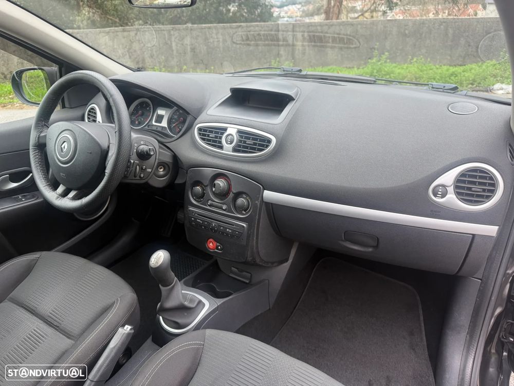 Renault Clio Break 1.5 dCi Dynamique - 13