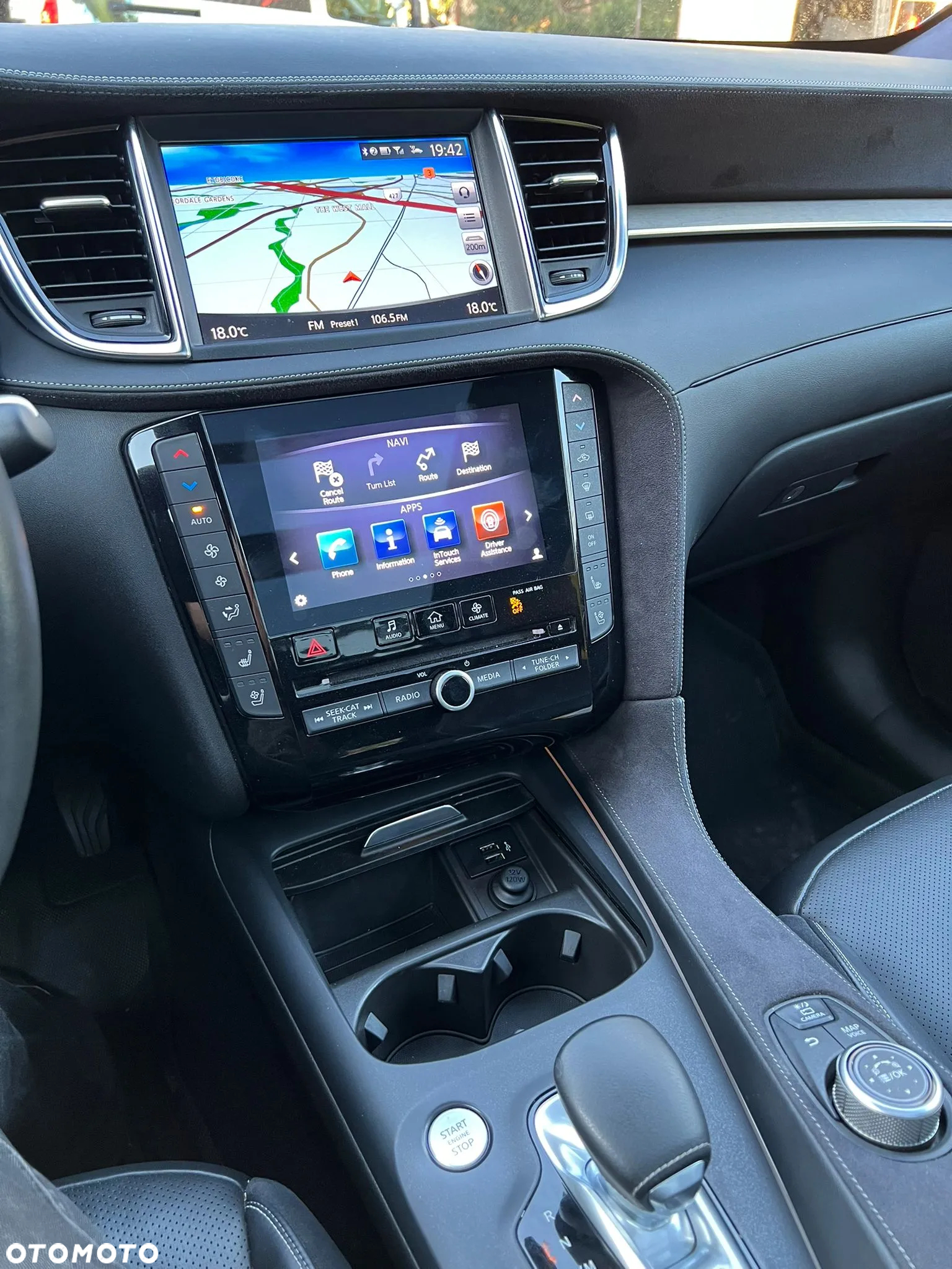 Infiniti QX50 - 24