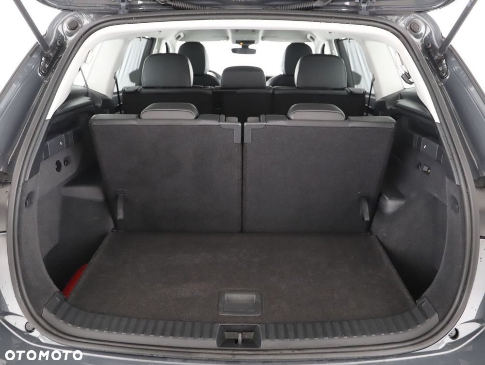 Volkswagen Tayron 2.0 TDI SCR 4Mot Elegance DSG - 27