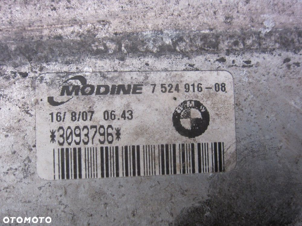 BMW 1 E81 E90 N47N M47N2 2.0D INTERCOOLER CHŁODNICA POWIETRZA 17517524916 - 9