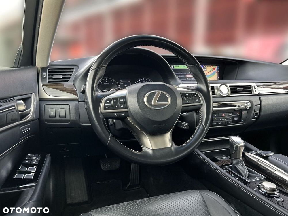 Lexus GS - 11