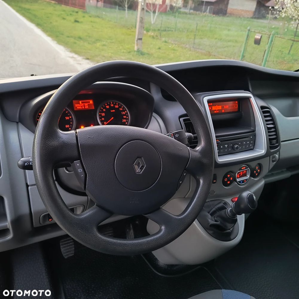 Renault Trafic - 29