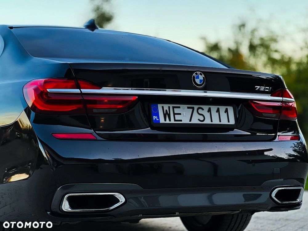 BMW Seria 7 750Li - 19