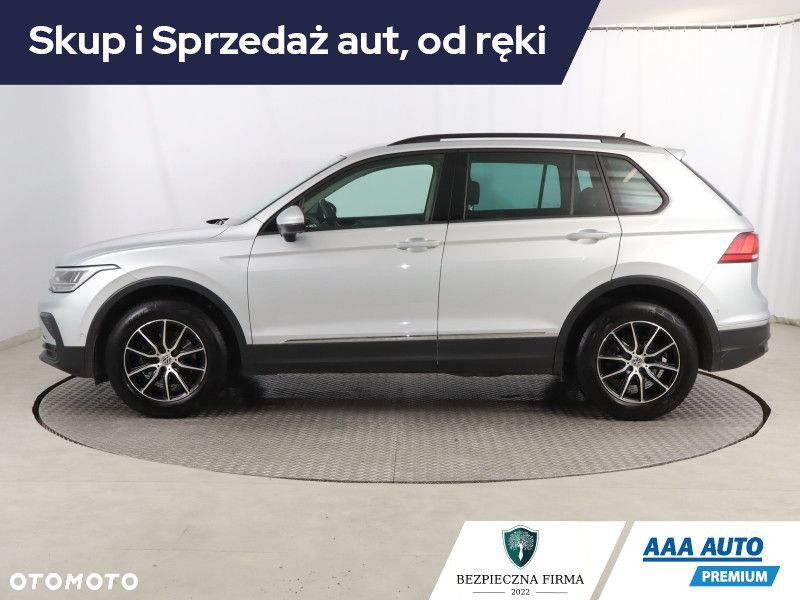 Volkswagen Tiguan - 3