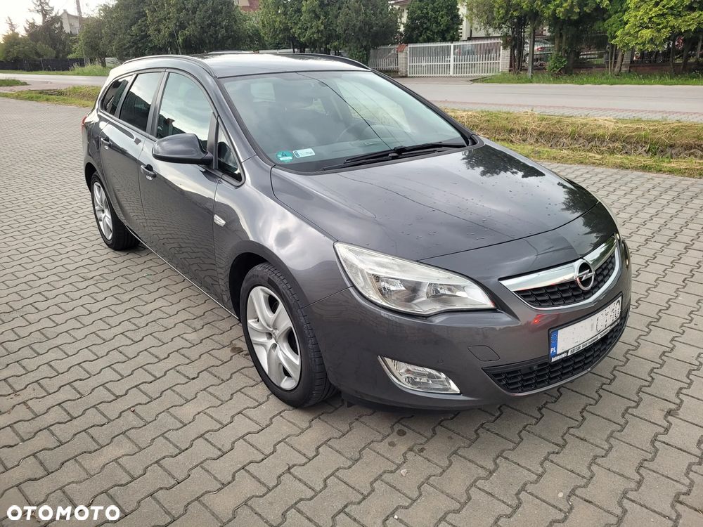 Opel Astra - 4