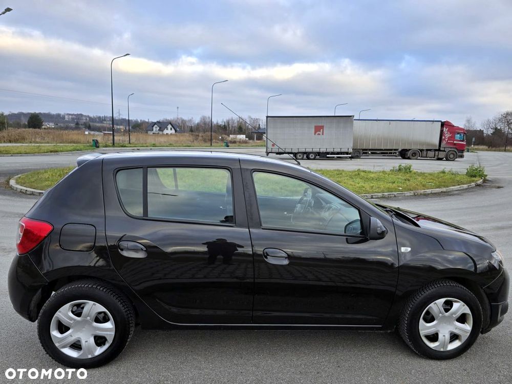 Dacia Sandero 1.2 16V Laureate - 13
