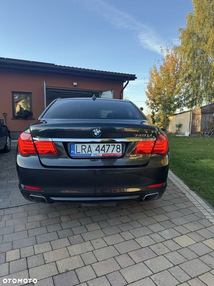 BMW Seria 7 - 5