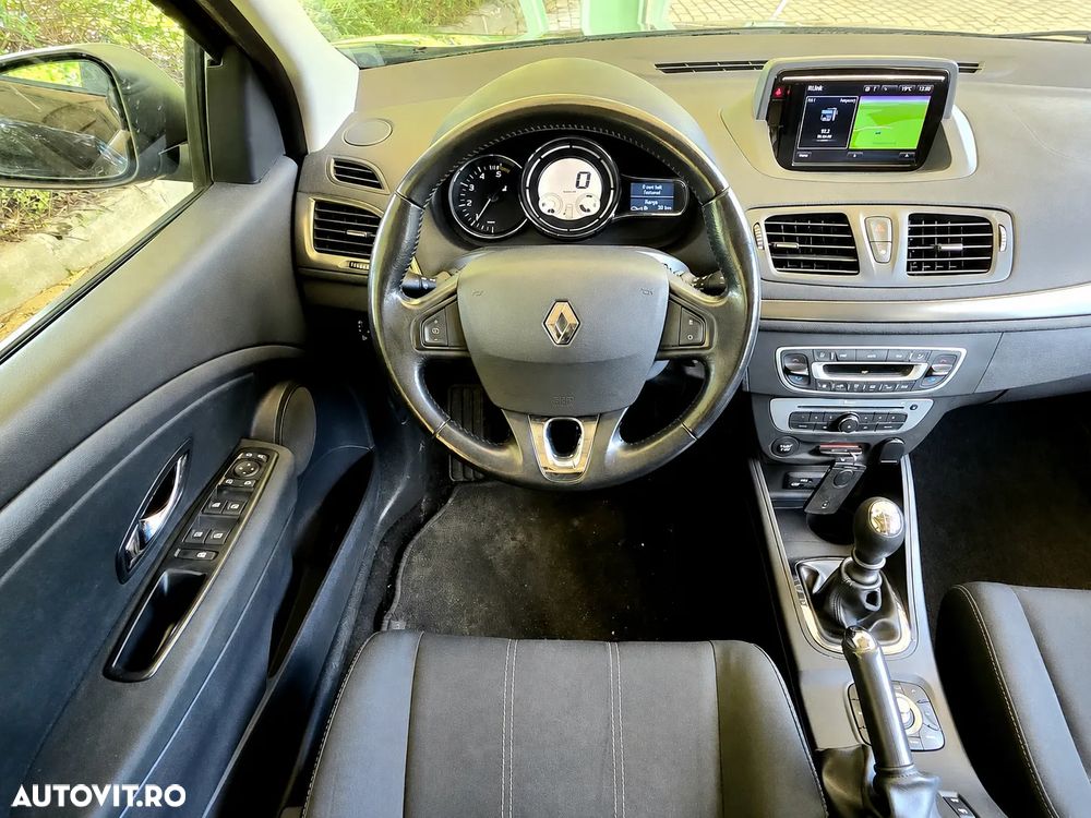 Renault Megane ENERGY dCi 110 Start & Stop Expression - 12