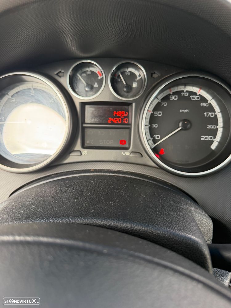 Peugeot 308 SW - 4