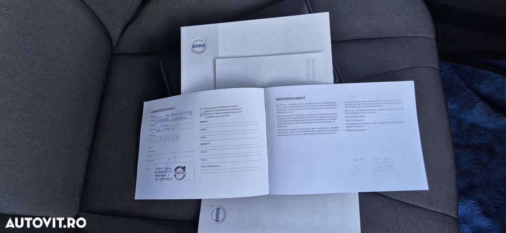 Volvo V40 D3 Momentum - 36