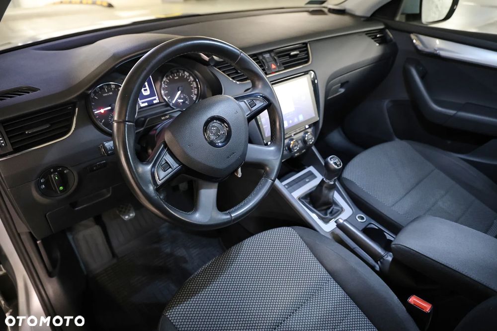Skoda Octavia 1.6 TDI Ambition - 10