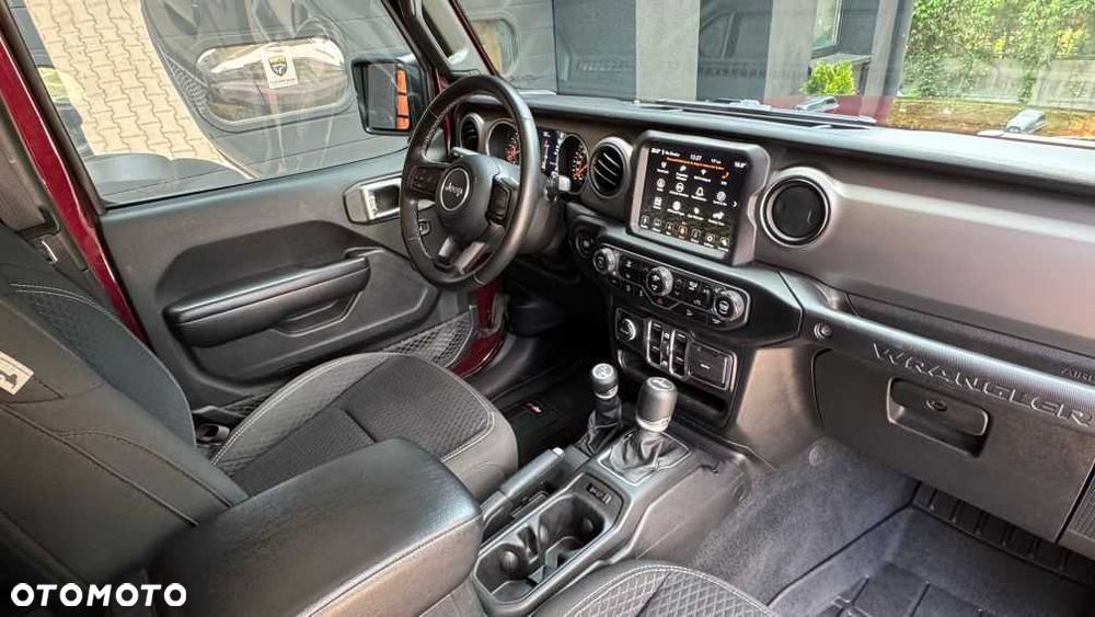 Jeep Wrangler - 3