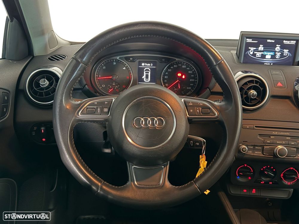 Audi A1 Sportback 1.6 TDI S-line - 19