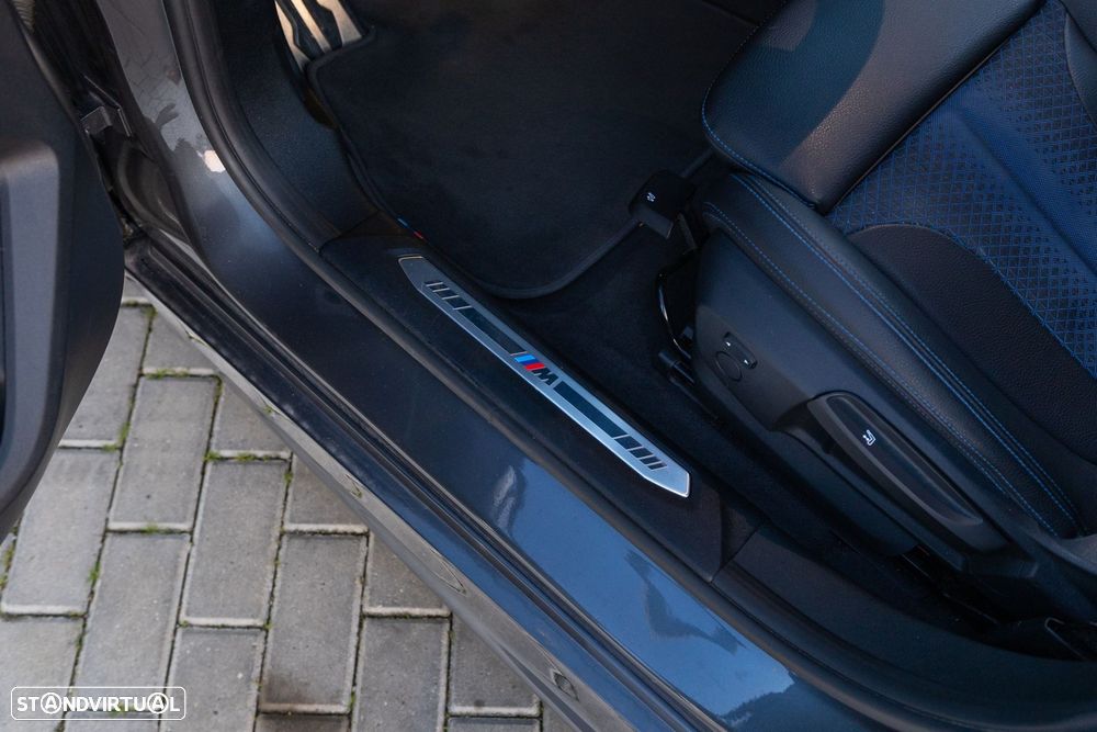 BMW 116 d Pack Desportivo M - 21