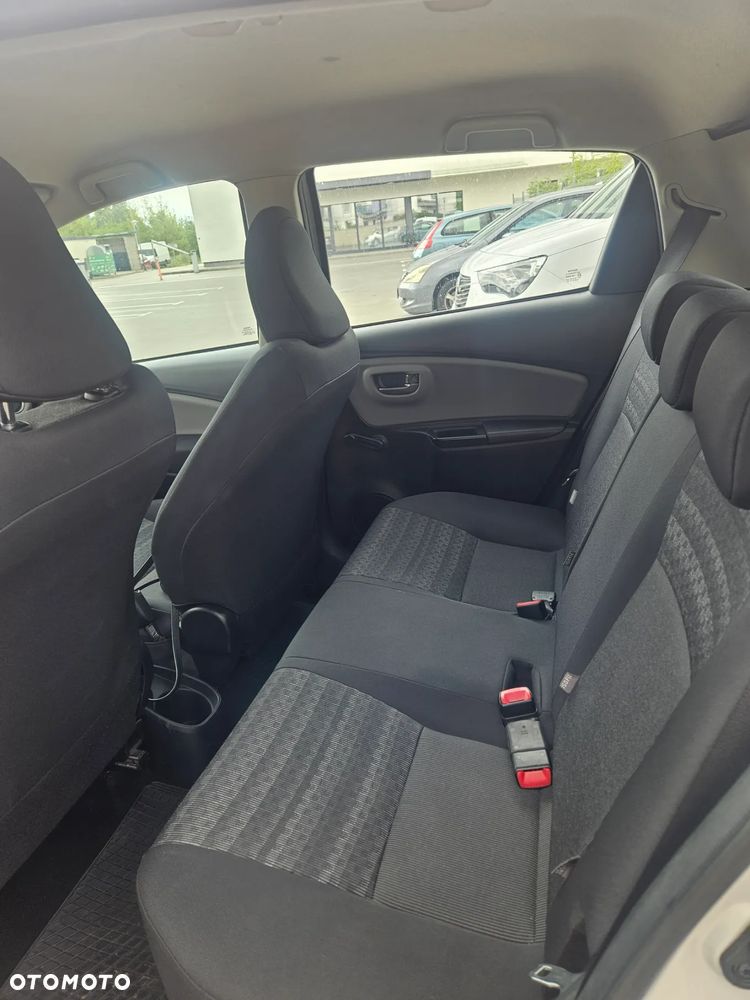 Toyota Yaris 1.0 Active - 5