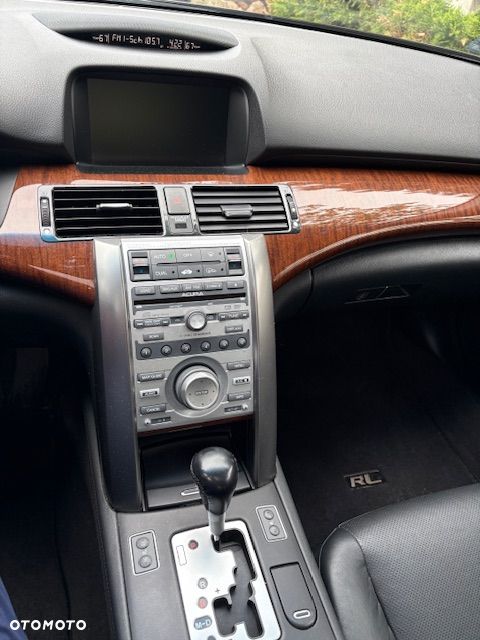 Acura RL - 9