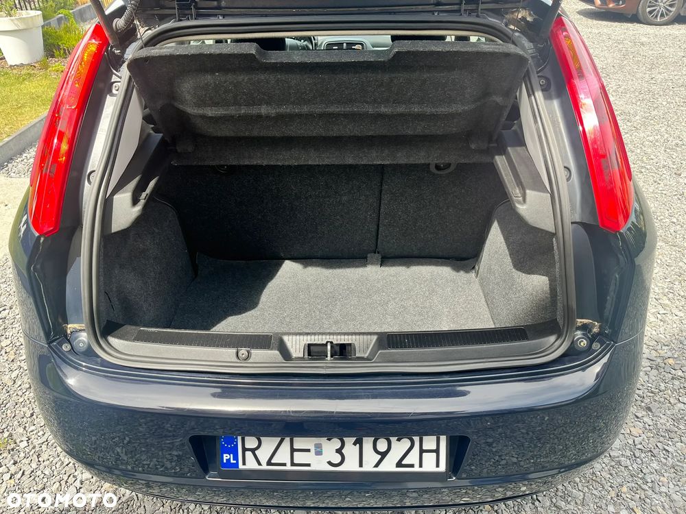 Fiat Punto 1.2 8V - 21