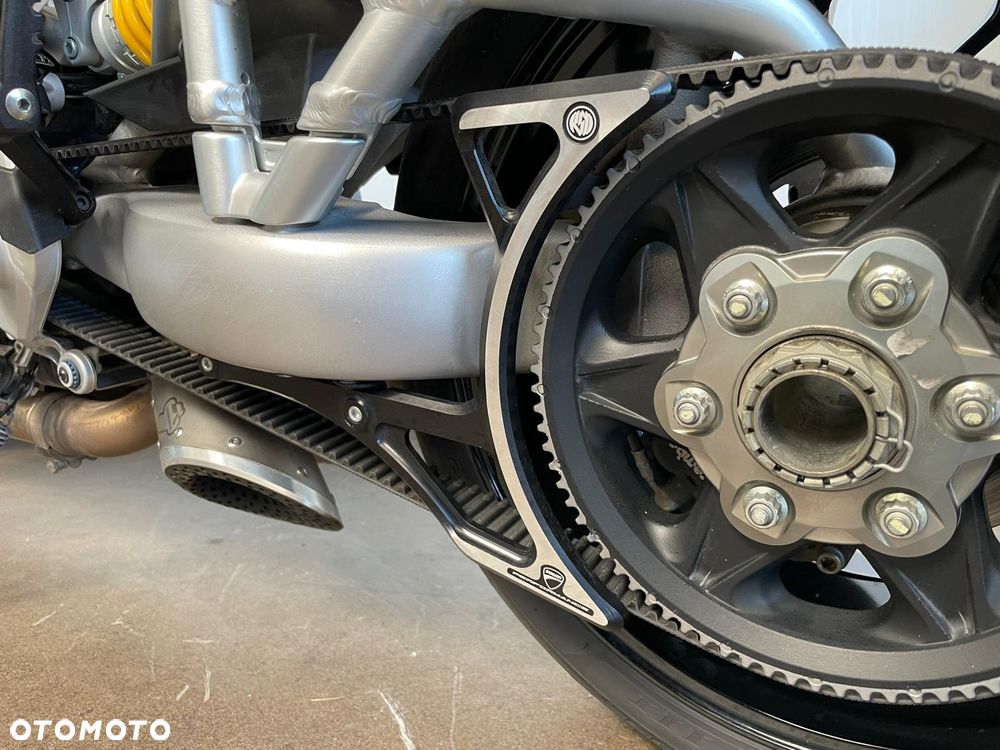 Ducati Diavel - 18