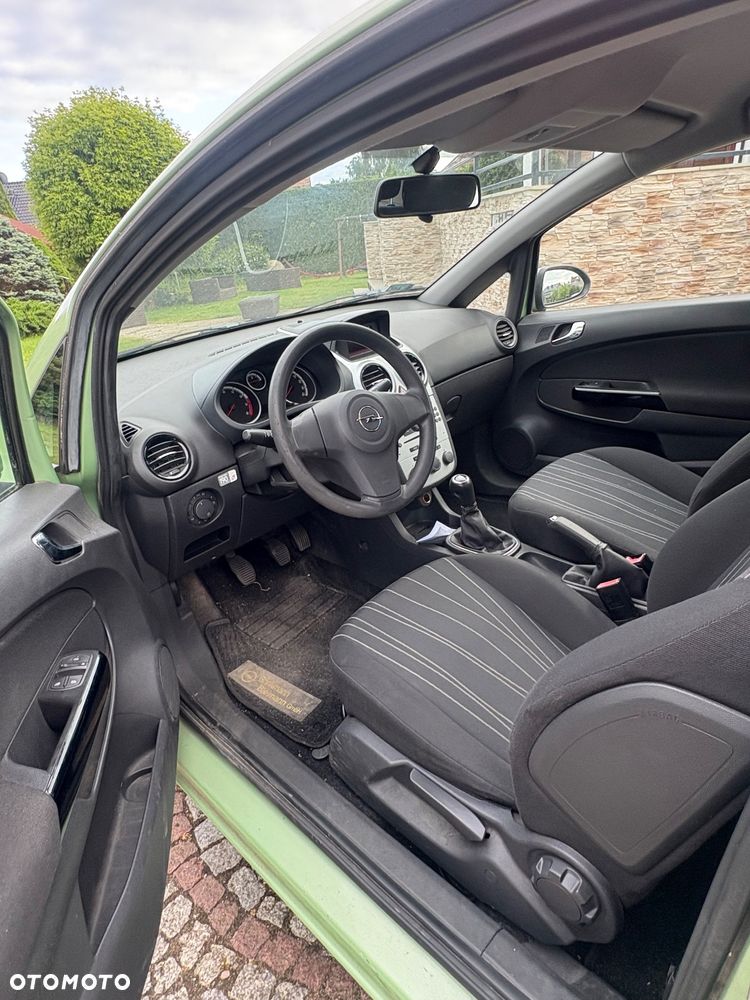 Opel Corsa 1.2 16V Color Edition - 14