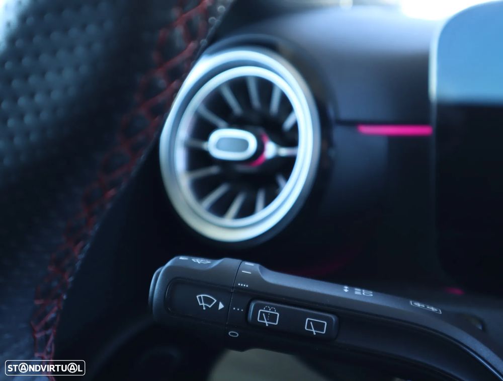 Mercedes-Benz A 200 Standard - 36