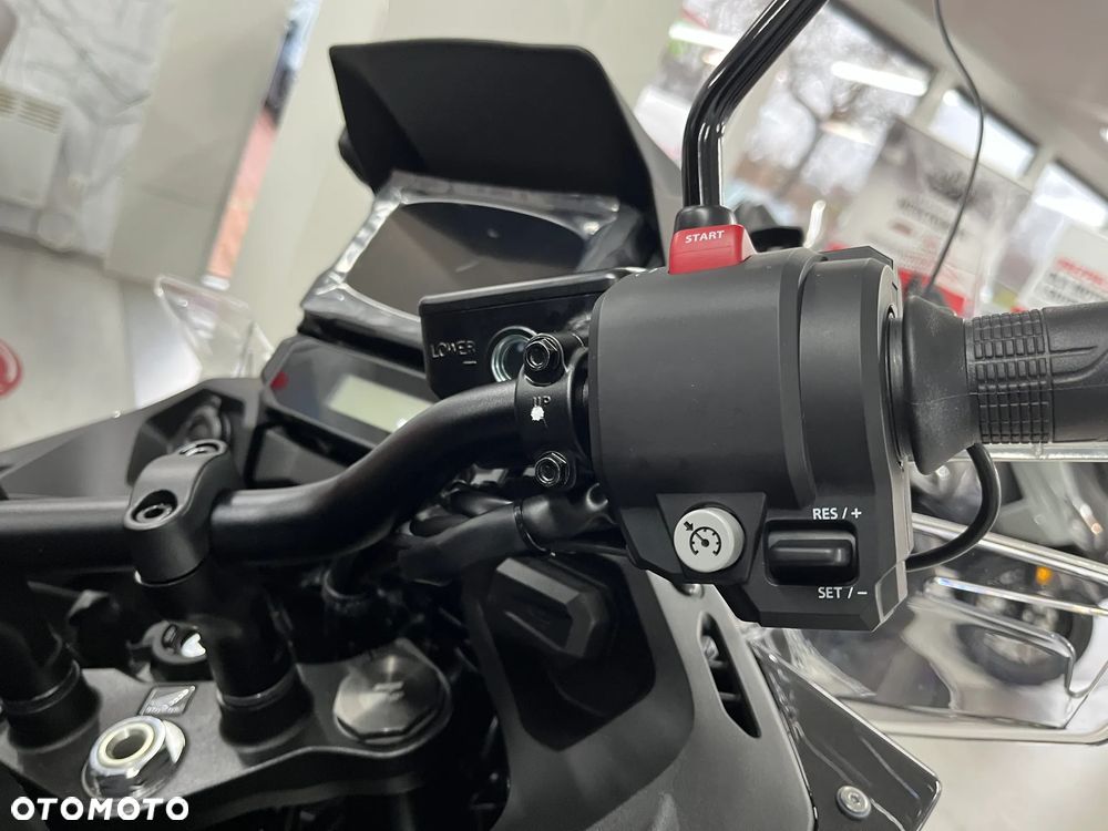 Honda NT - 9