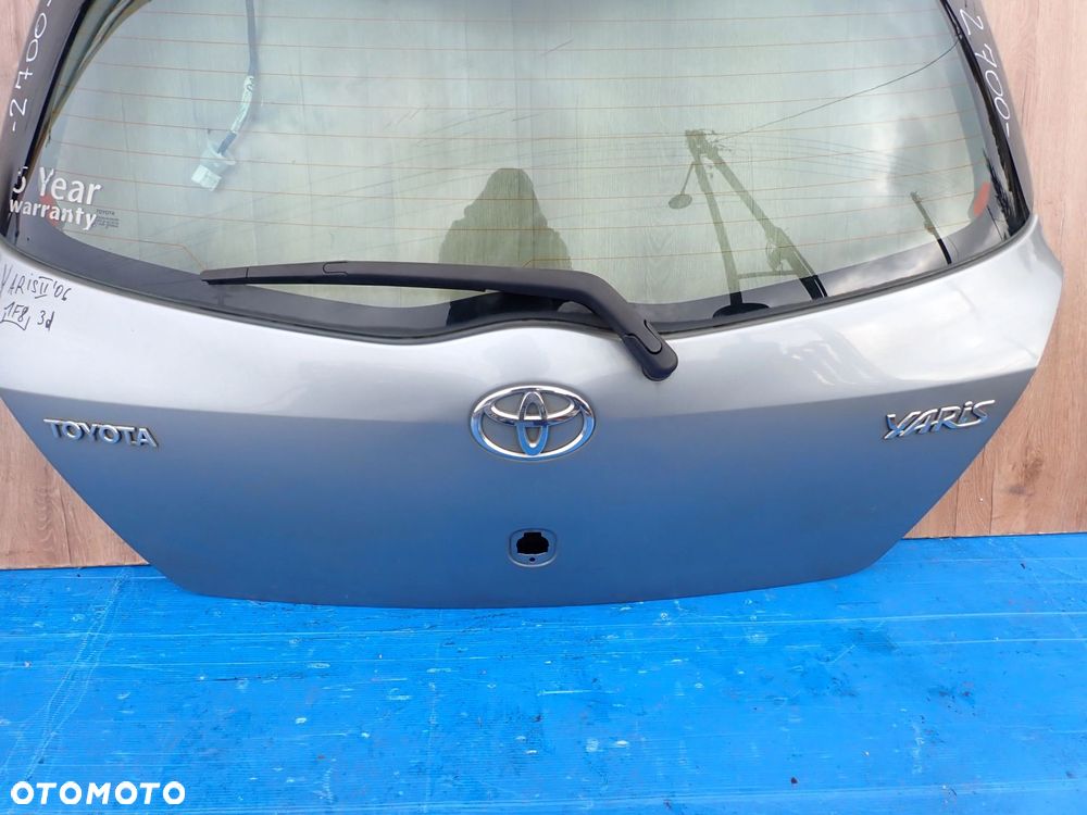 TOYOTA YARIS II 06- KLAPA TYLNA BAGAŻNIKA 1F8 - 2