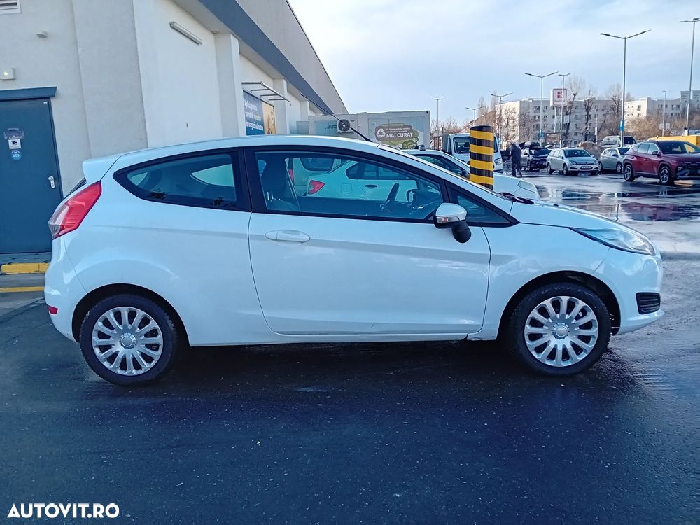 Ford Fiesta 1.25 Celebration - 17